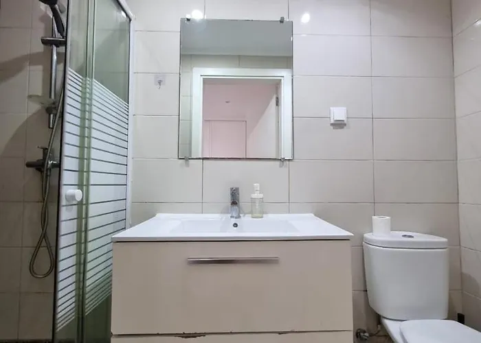 Appartement Budget Center - B4 *